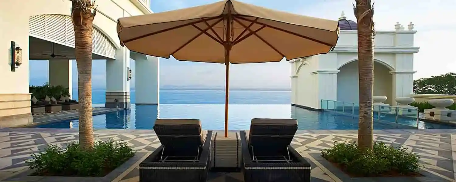 Eastern & Oriental Hotel-1